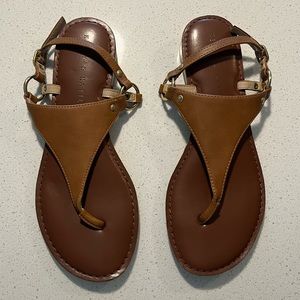 Women’s sandals